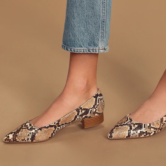 NWT Lulus Snake Print Low Pointed-Toe Heels - Picture 2 of 8